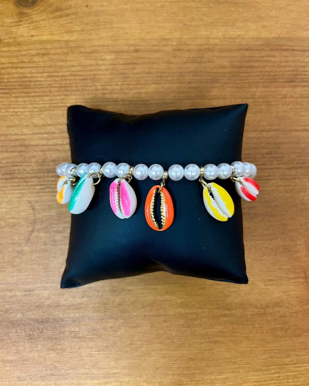 Bracelet fantaisie pour femme, accessoire tendance – Les Petites Parisiennes 81